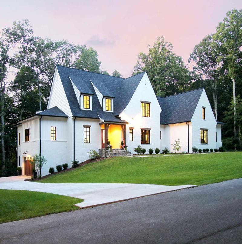 House Exterior Color Schemes With Brick - Paint Color Ideas