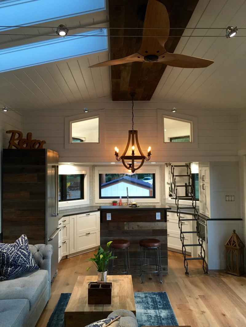 400 Sq Ft Tiny Home - Paint Color Ideas