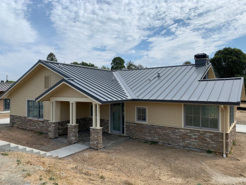 Picture of House Colors With Metal Roof - Paint Color Ideas