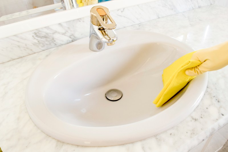 How To Remove Stains From Porcelain Sink - Paint Color Ideas